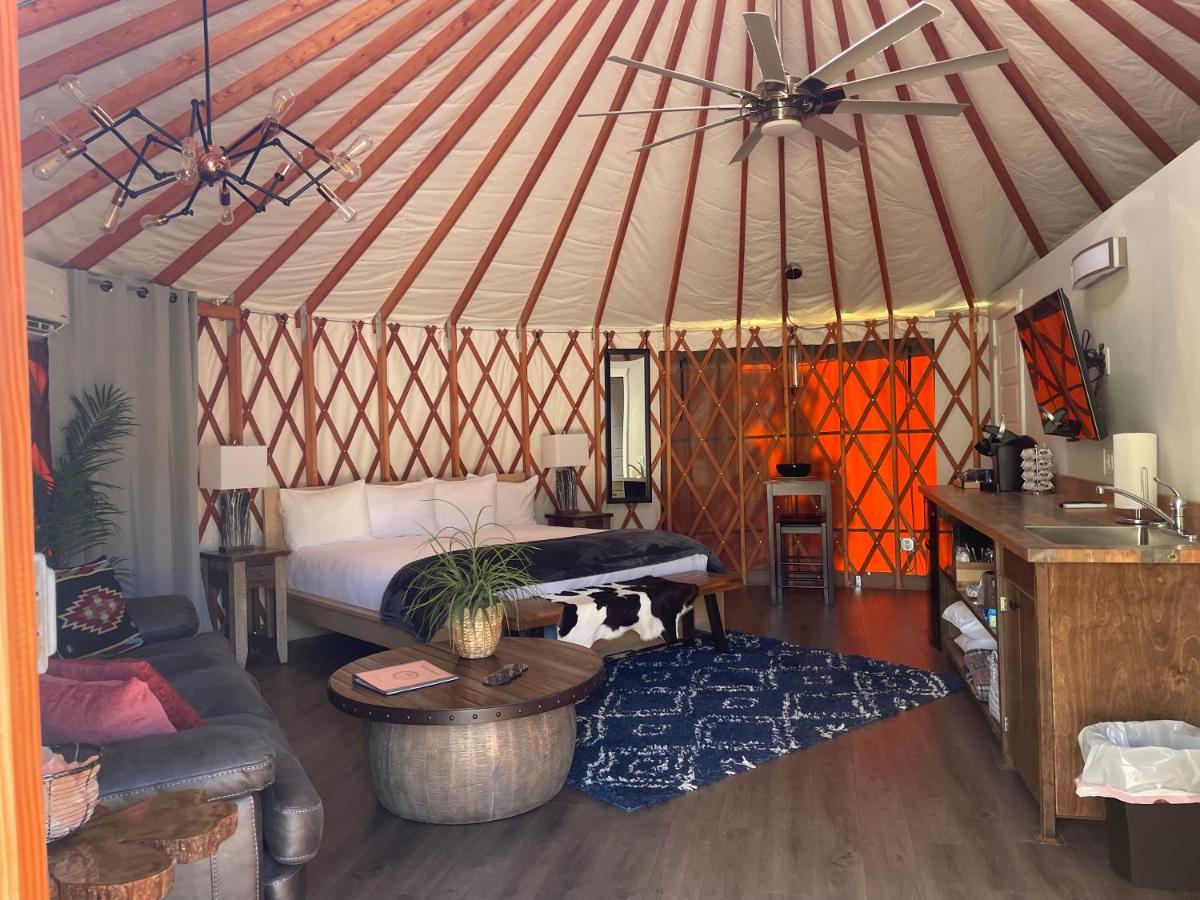 Escalante Yurts - Luxury Lodging Exterior foto