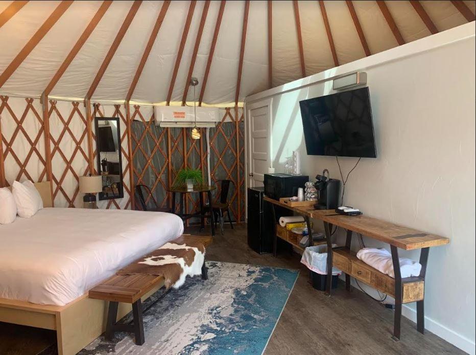 Escalante Yurts - Luxury Lodging Exterior foto