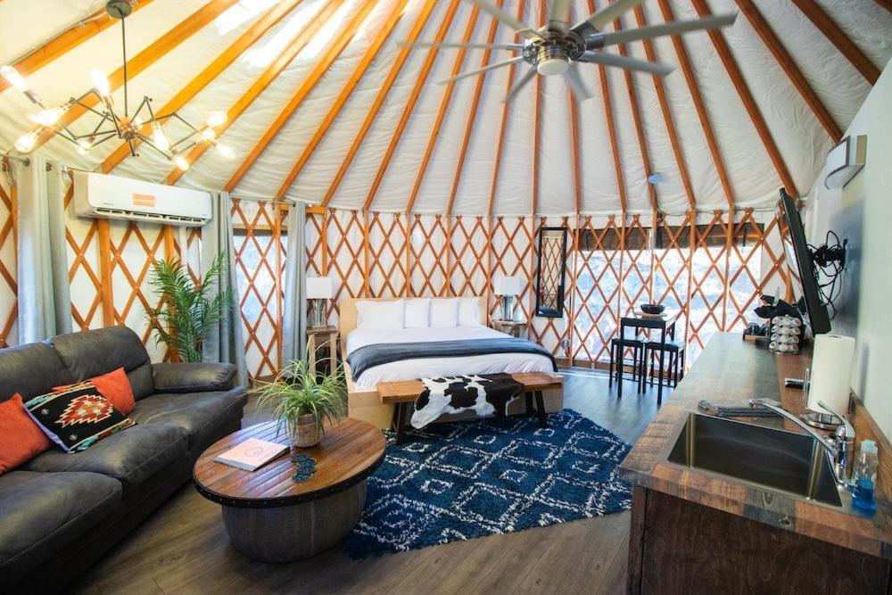 Escalante Yurts - Luxury Lodging Exterior foto